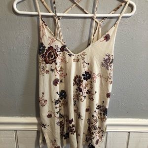 AEO Crisscross tank